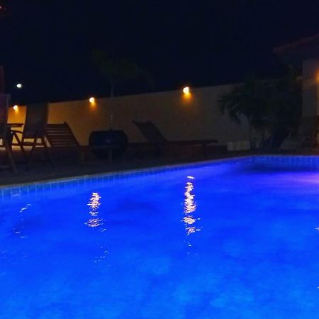 Dorado Eagle Beach Hotel Oranjestad Exteriér fotografie